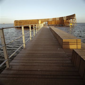 Kastrup Søbad er som en skulptur i vandet