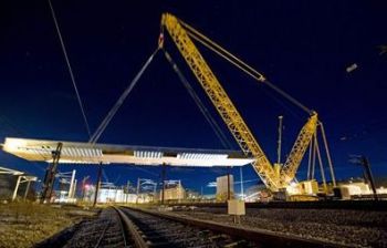 Tysk superkran spillede med musklerne