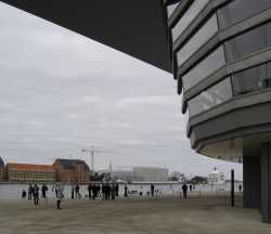 Opera-arkitekt skifter navn