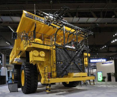 Dumptruck i superbamse-størrelse