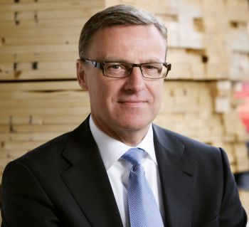 Byggematerialer sælges på netauktion