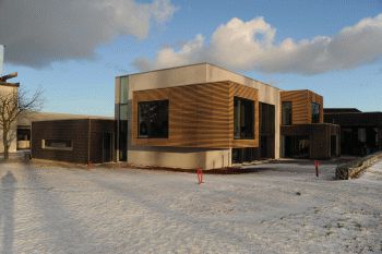 Flexwood bøjer krisen