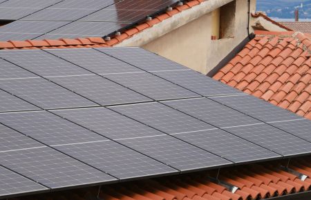 Skyggetag med solceller kan slå mange fluer med et smæk